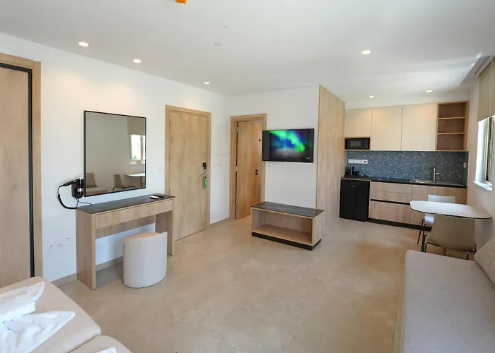 Lägenhetshotell Panas 3*